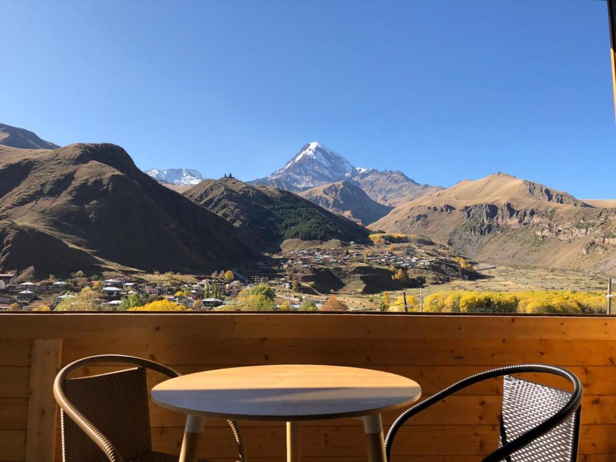 Rustaveli St11 Hotell Kazbegi Eksteriør bilde